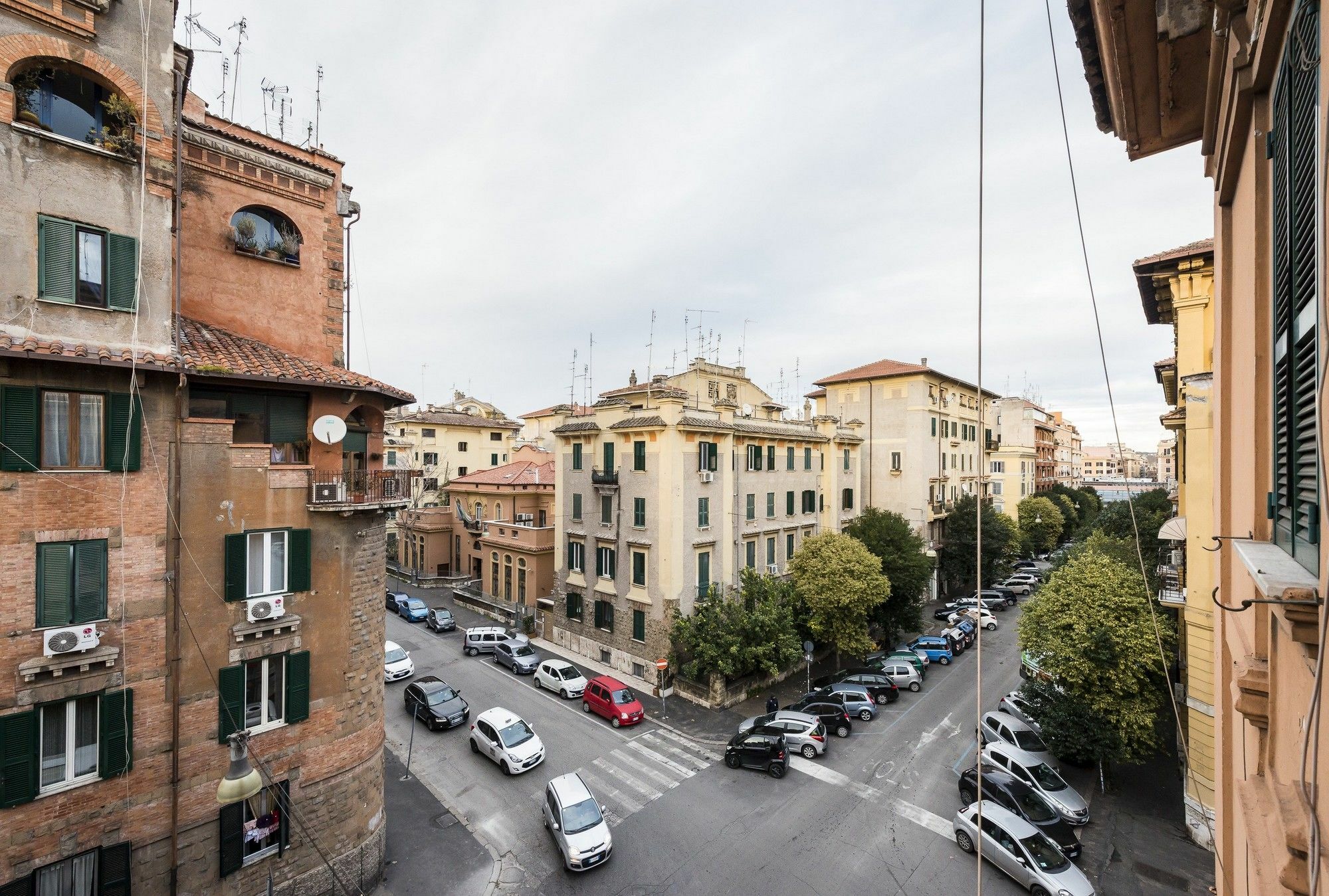 Ad Vatican Apartment