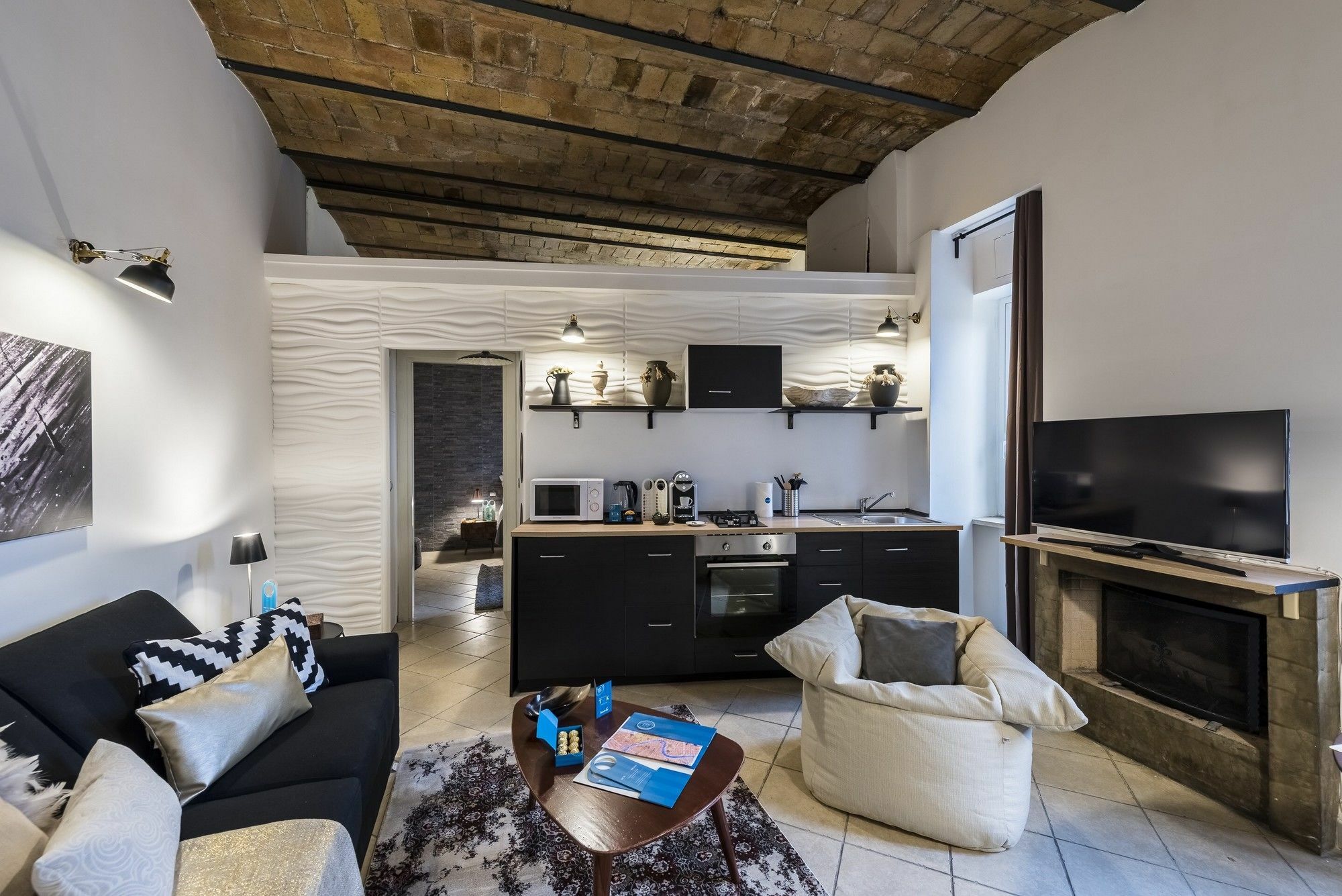 Ad Vatican Apartment